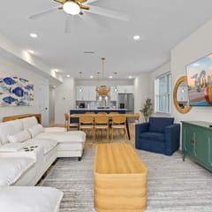 NEW Heart of Wildwood 3 bed/2ba w Rooftop Deck