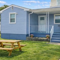 North WW 3BR Cottage Near Beach, Family-Friendly!
