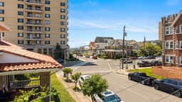 8BR Estate w 3 Decks, BBQ & Beach Views -Sleeps 20 - Image 2