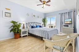 3BR Condo w/ Ocean Views! Steps to Beach + Parking - Image 5