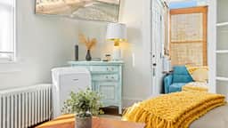 3BR Charming Beach Cottage | North End OC - Image 5