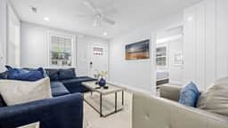 Stylish 3BR OC Gardens with Patio and Parking - Image 4