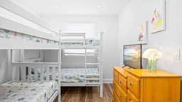 Newly Renovated 3br 2ba Rancher w Patio & Parking - Image 4