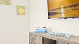 NEW! Modern 2BR Cottage in WW Crest - Sleeps 6 - Image 4