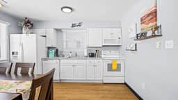 Downtown OC 2BR - Walk to Beach & Boardwalk! - Image 3