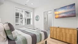 NEW Heart of Wildwood 3 bed/2ba w Rooftop Deck - Image 4