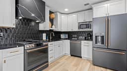 3BR Modern 2nd Floor Condo | Easy Walk to Beach! - Image 5