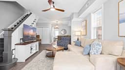 3br Newly Renovated Beach House Sleeps 10 - Image 5