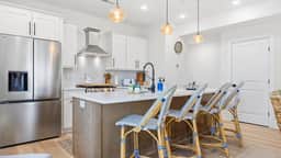 NEW Luxury Townhouse with Rooftop Deck - Image 3