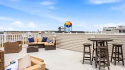 NEW Luxury Townhouse with Rooftop Deck - Image 2