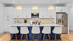 New Build 3 BR 2.5 bath Condo w Pool - Sleeps 12 - Image 3