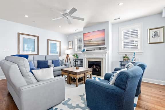 Luxurious Oceanside Retreat - 5BR Gem Downtown OCNJ - Image 1