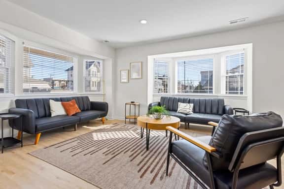 3BR - Heart of Wildwood | Steps to Beach + Parking - Image 1