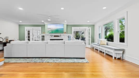 Grand Ventnor Estate - Luxurious 8BR Mansion - Image 5