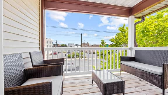 2BR Beach Escape - Walk to Boardwalk & Downtown OC - Image 3