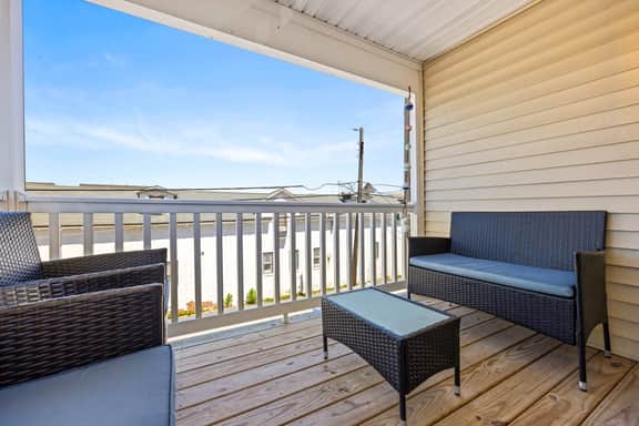Downtown OC 2BR - Walk to Beach & Boardwalk! - Image 4