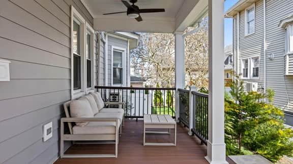 6BR Grand Beach Estate! Hot tub, Steps to Beach! - Image 5