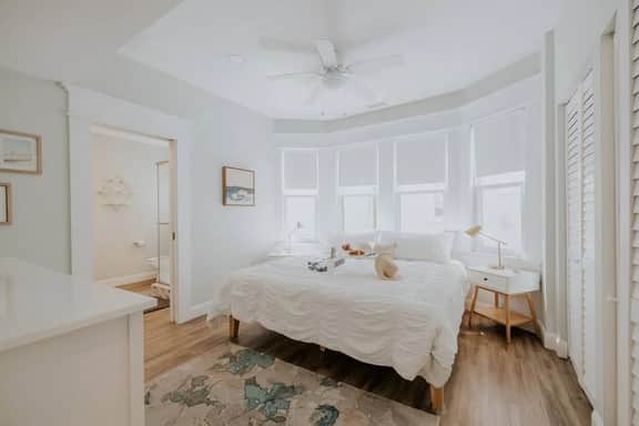 3BR Walk to Beach + Hot Tub + Family Friendly Condo - Image 5