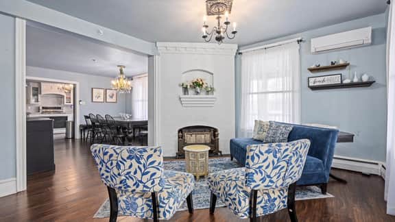 10BR North WW Beach Home - Sleeps 22! - Image 2