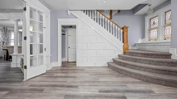 10BR WW Victorian Beach House - Sleeps 30! - Image 2