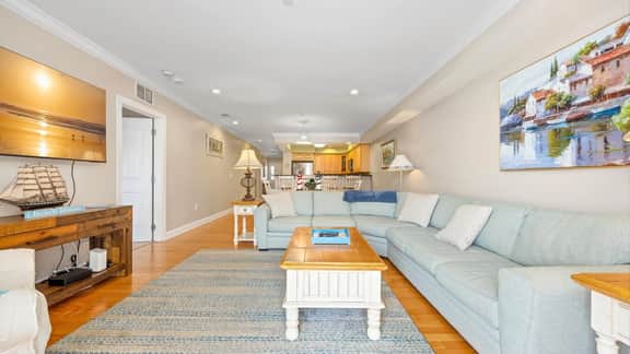 WATER VIEWS 3bd 2ba Condo w Pool - Image 2