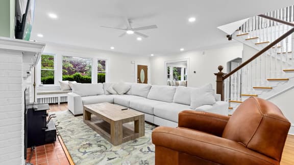 Grand Ventnor Estate - Luxurious 8BR Mansion - Image 1