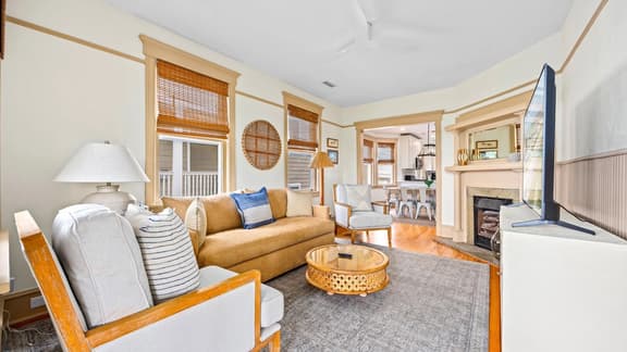 Modern Historic Charm 4br ONE Block to Beach - Image 1