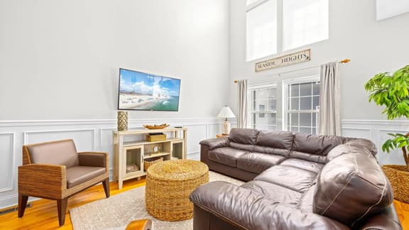 3BR Seaside Haven - Beach Block Home w/ Parking - Image 1