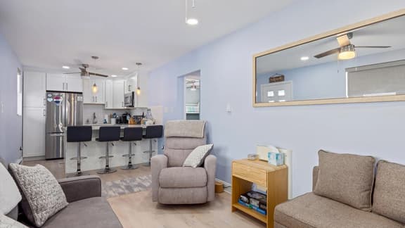 Cozy & Clean 2 BR Wildwood Getaway - Image 1