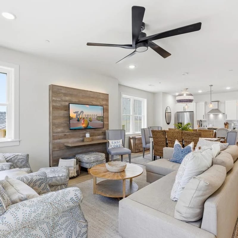 NEW Luxury Townhouse with Rooftop Deck